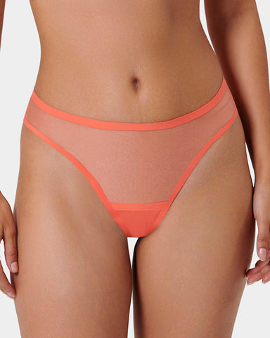 String Naomi Corail Chaud